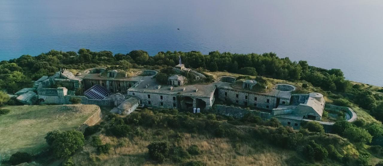 Apartman Apartments Sara